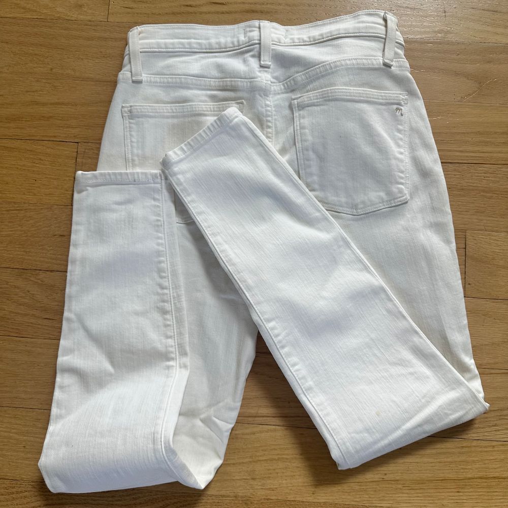 Madewell 9" High-Rise Skinny Jeans in Pure White Size 28 (Size 6) - Picture 8 of 10
